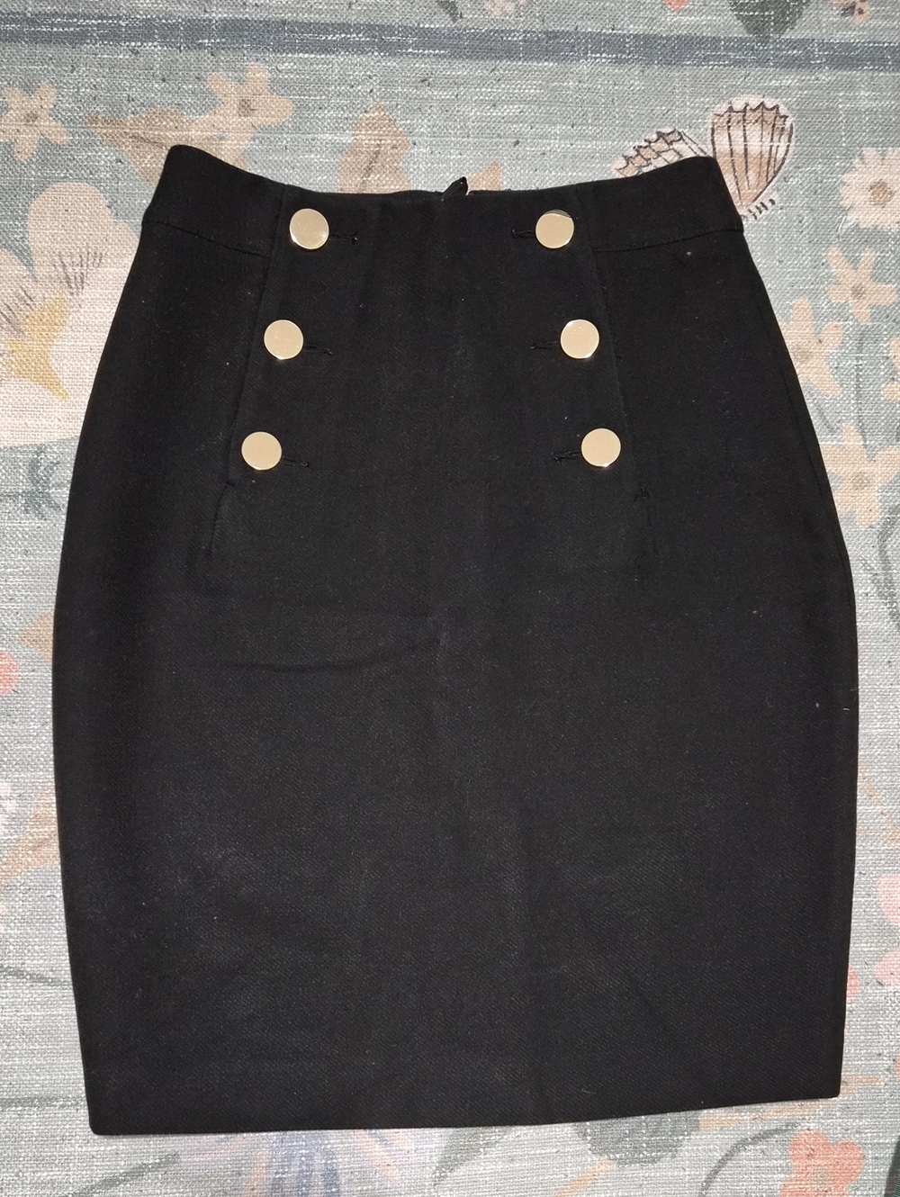 H&M Black Pencil Skirt